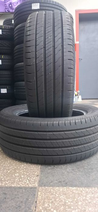2бр. 205/55/16 Goodyear 7mm грайфер, дот 22г. Безплатен монтаж