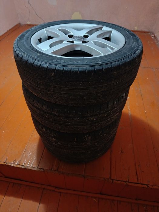 Диски 4 штуки в комплекте