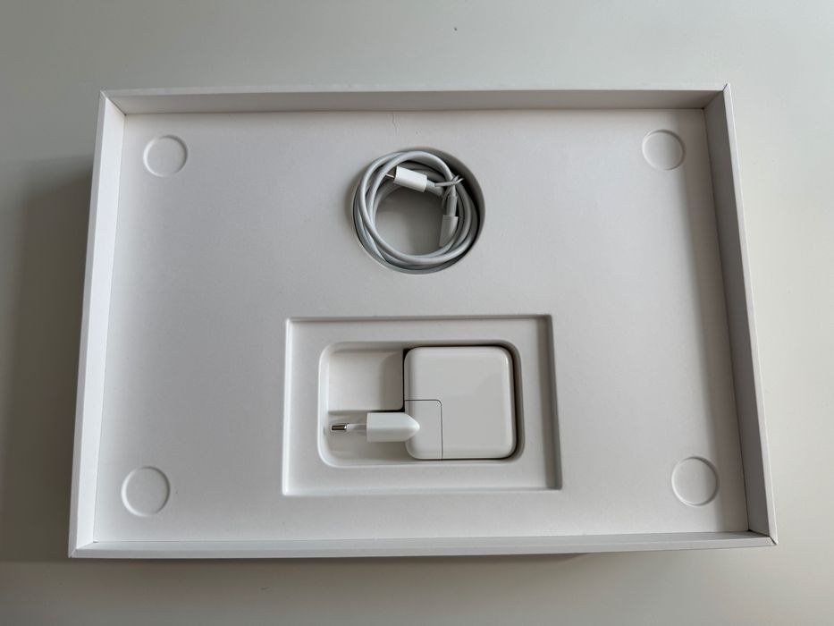 Apple Macbook Air 2020 13' M1 256GB