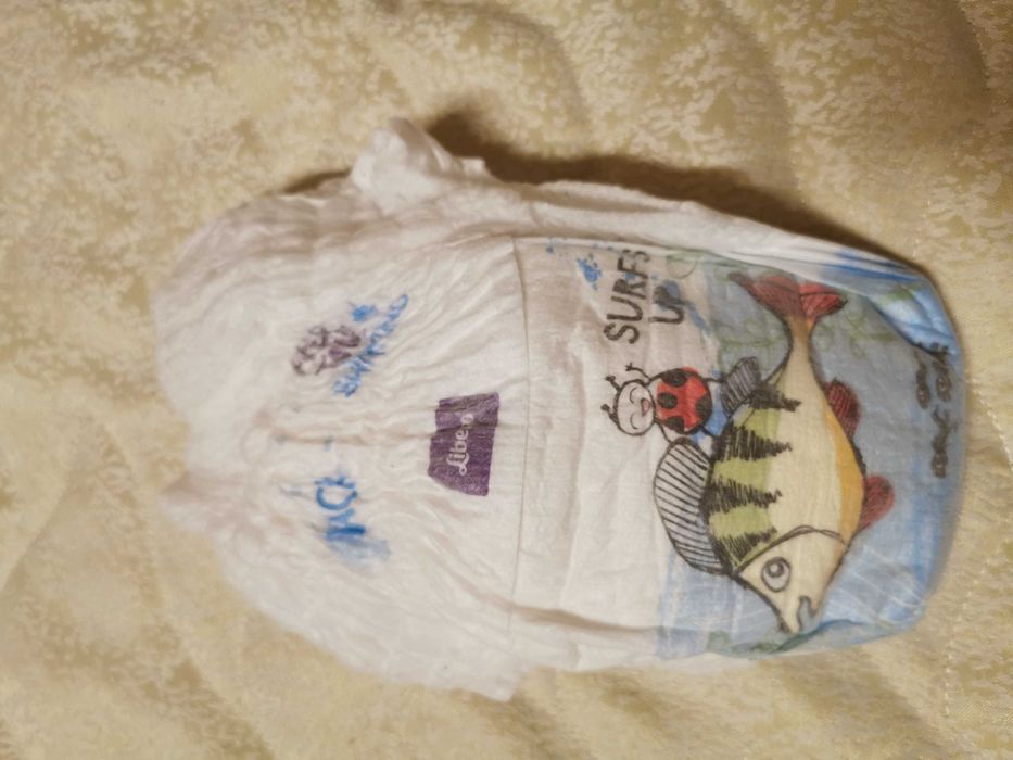 Пелени гащи за многократна употреба и памперси за плуване