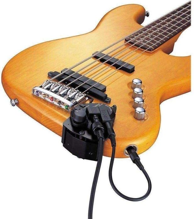 Кабел 13 PIN MIDI 3 метра за китарни синтезатори ROLAND GR GK и VG