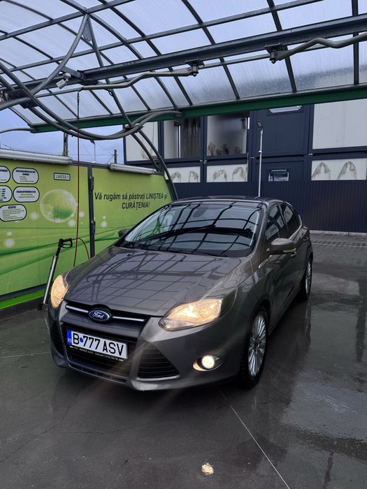 Ford Focus 2013 1.6 benzina