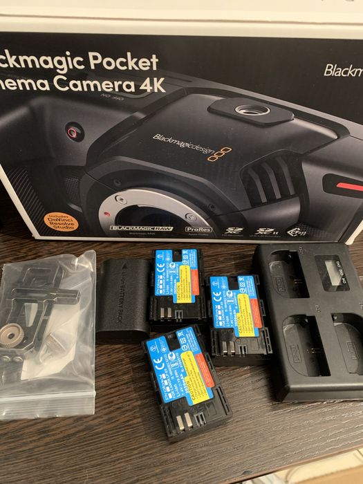 Продаю blackmagic 4k , slr magic microprime 17mm, tilta rig