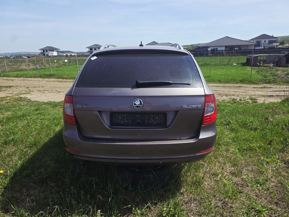 PF dezmembrez skoda superb 2 2010 1.8 tsi cod motor CDAA