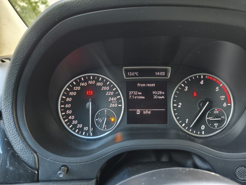 Mercedes-Benz B klasee