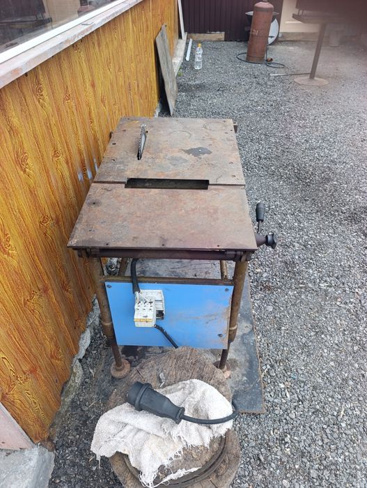 Циркулярный станок+фуганок 2в1