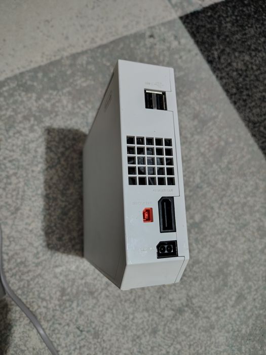 Nintendo Wii in stare perfecta + Modat + toate accesoriile