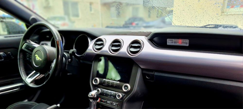 Ford Mustang  Model deosebit ! 2.3ecobust 135000km reali!!