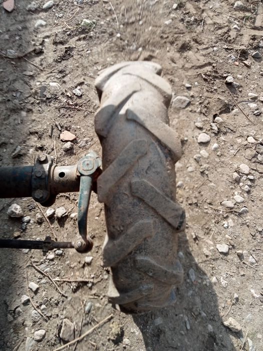 Vând tractor fiat 300, 30cp