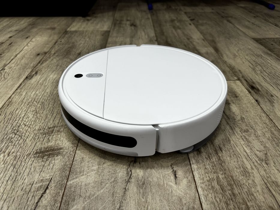Продам робот-пылесос Mi Robot Vacuum-Mop 2 Lite