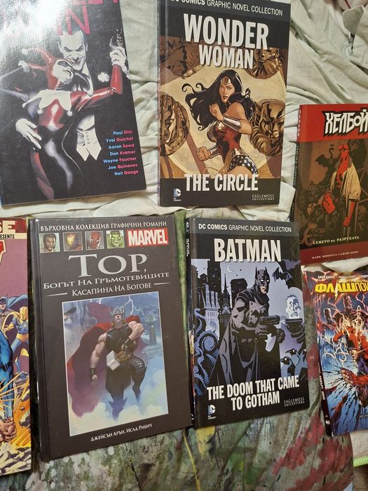 12 комикса DC  Marvel Comics