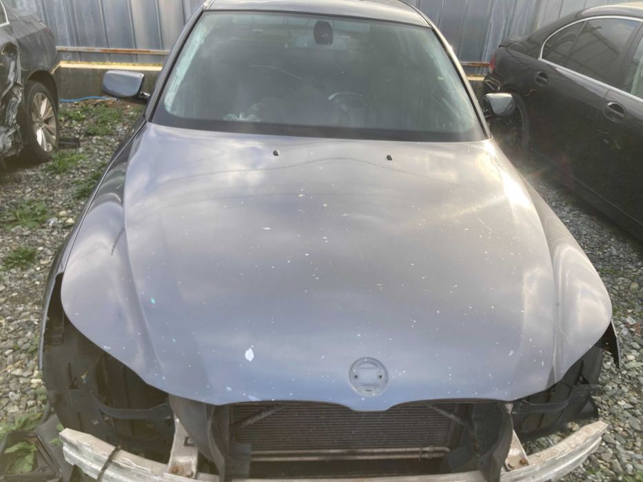 Преден капак бмв е60 е61 bmw e60 e61