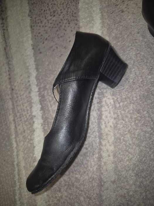 Скарпини- почти не са употребявани