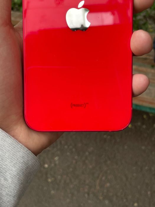 Продам айфон 14 256гб красный