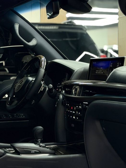 Lexus LX570 Super Sport