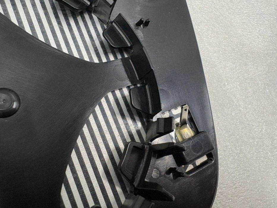 Стъкло дясно огледало БМВ Ф20 Ф22 Ф30 Ф32 И3