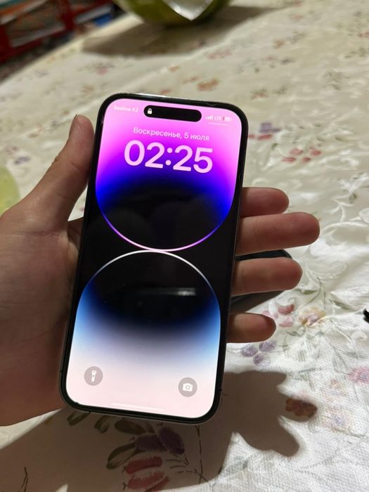 Iphone 14 pro  83%