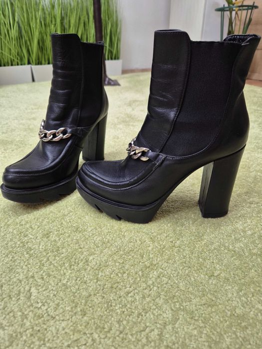 Дамски обувки естествена кожа