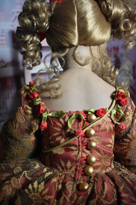 Cassandra,absolut Divina. 90 cm. Papusa de colectie