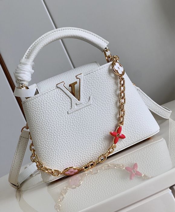 Louis Vuitton Capucines