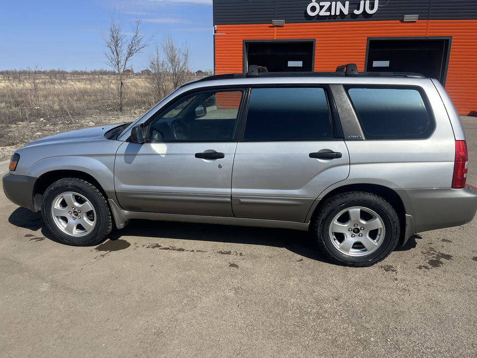 Субару форестер