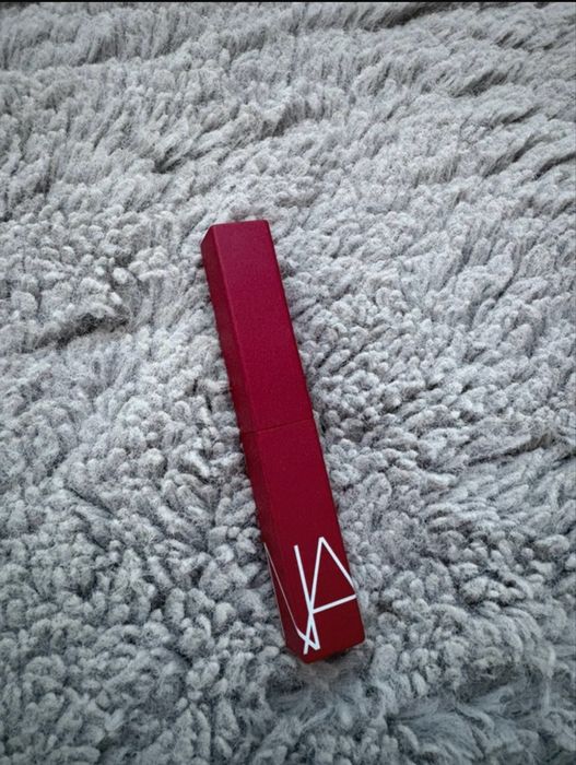 NARS Powermatte lipstick