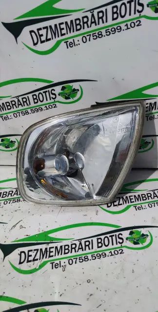 Lampa semnalizare fata stanga Volkswagen VW Passat 2003