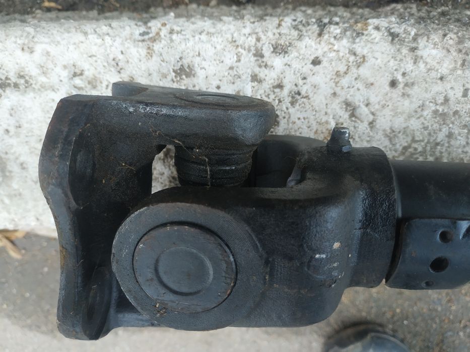 карданный вал УАЗ передний