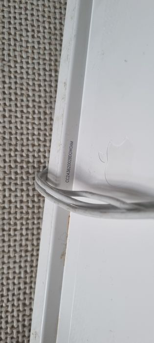 Tastatura Apple albă