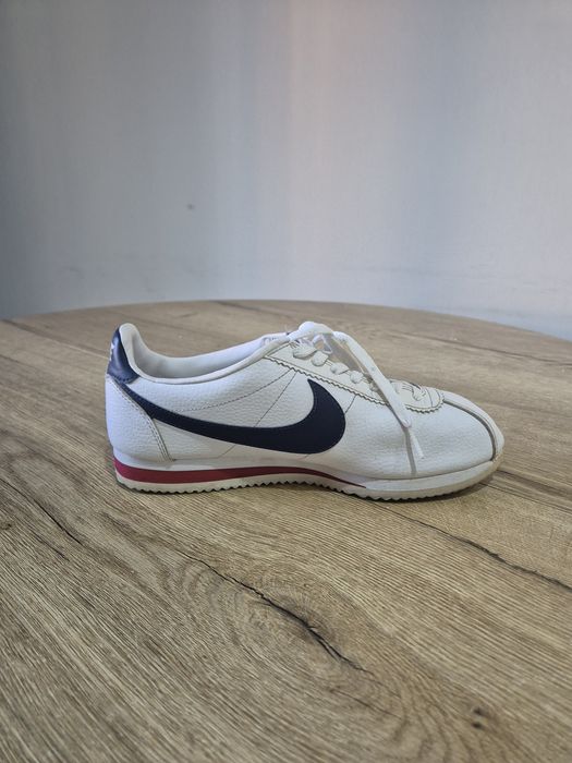 Кроссовки Nike Air Max, кеды Nike Cortez