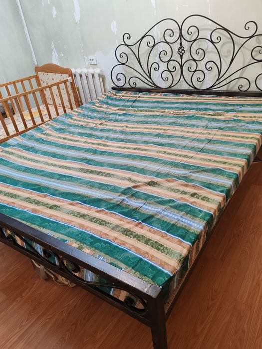 Кованная кровать