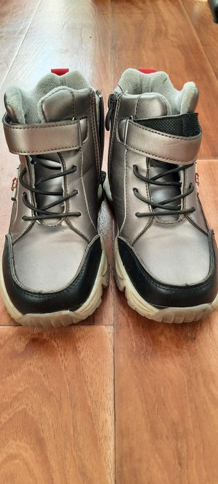 Ботинки для девочки