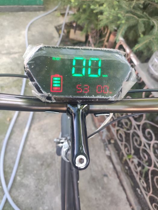De vînzare trotineta ,bicicleta electrica