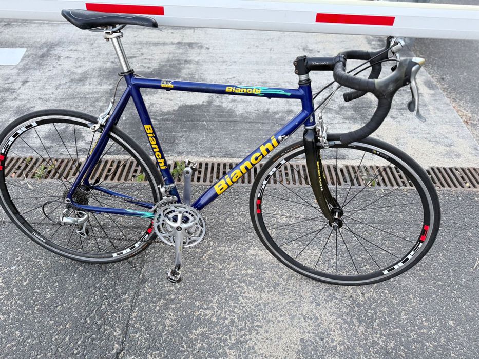 Bicicleta cursiera Bianchi marime 56