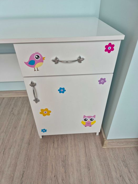 Офис Бюро/Ученическо бюро