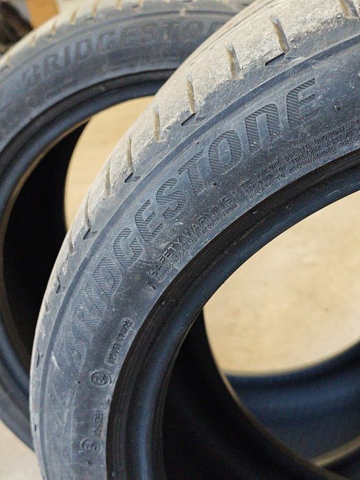 Летни гуми Bridgestone 245 40 18