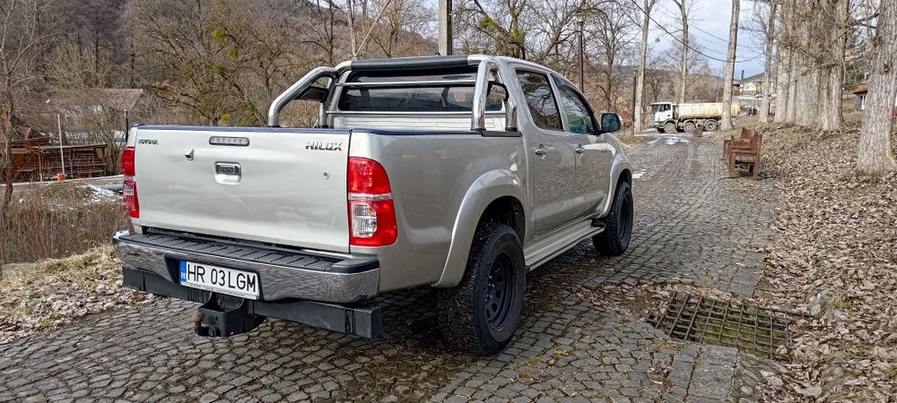 Toyota Hilux 3.0