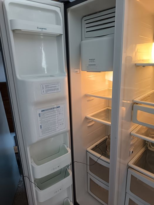 Combină frigorifică Ariston 480 litri