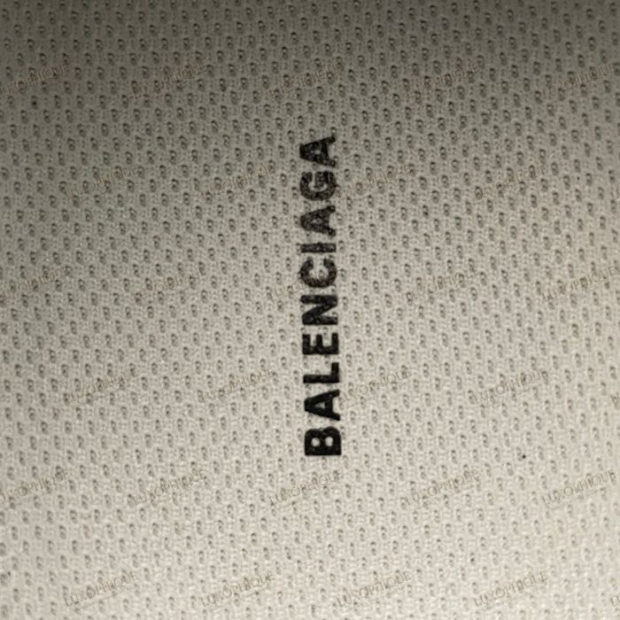 Balenciaga Triple S 2.0