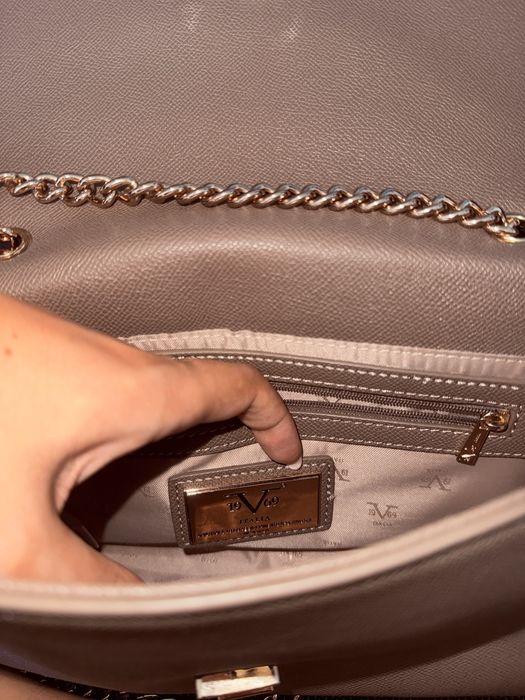 Чанта 19V69 Italia by Versace 1969 – Taupe/Beige, като нова