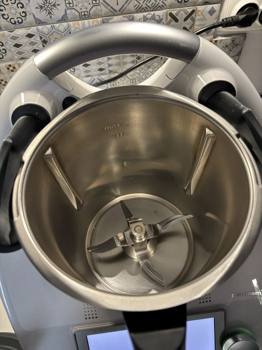 Vand Termomix tm6 + geanta