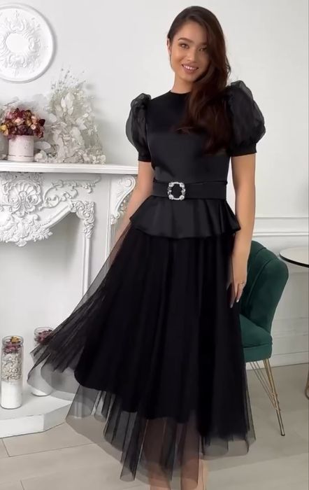 Срочно! Стильное чёрное платье недорого