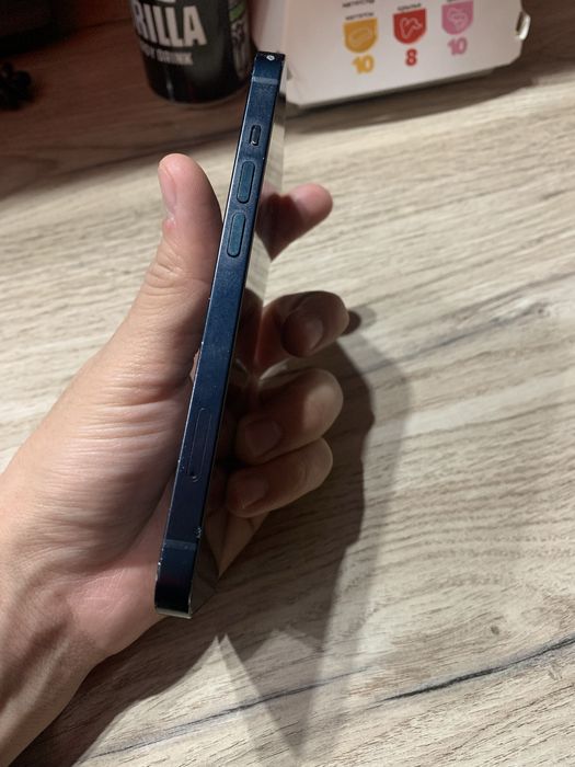 Айфон 14 128гб.