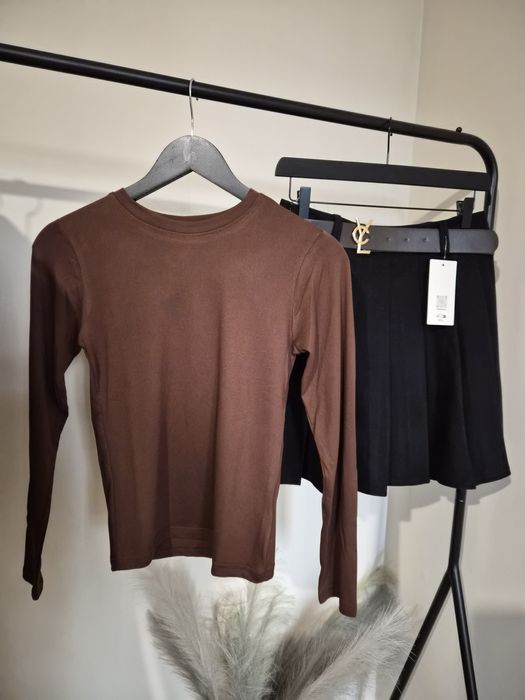 Плисирани поли вълна