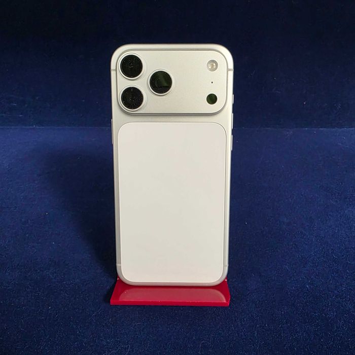 Apple iPhone 17 Pro Max 256 GB / Baterie 100% ( B33945.1 / Ag28 Doi Baieti ) Garantie 2 ani !