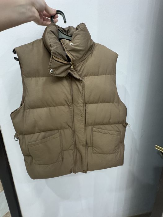 Безрукавка на весну