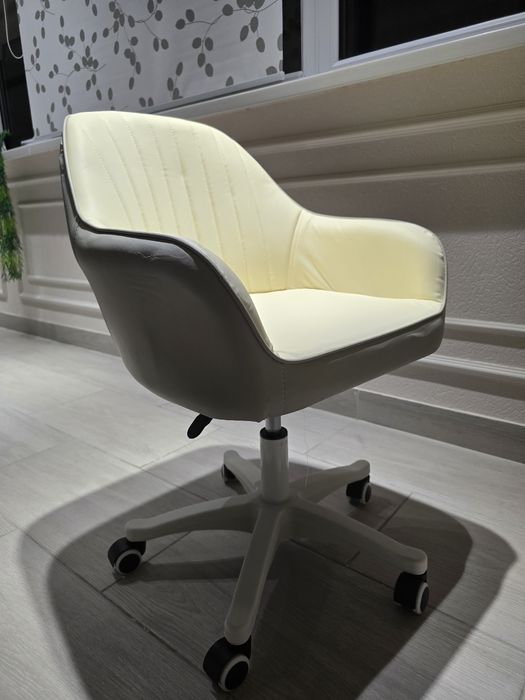 Продаю новое кресло