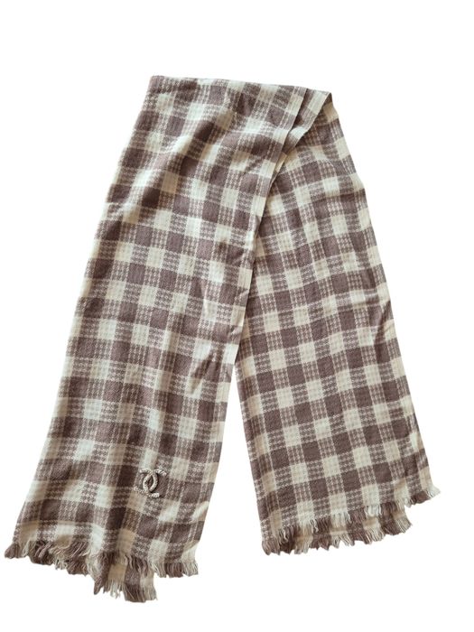 Chanel зимни шалове