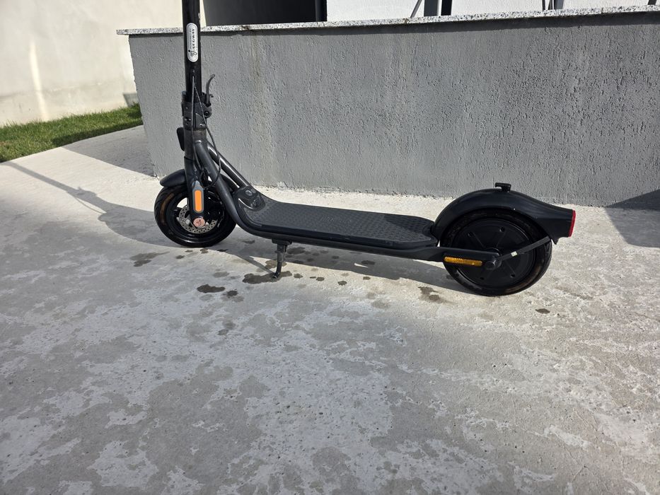Trotineta electrica Nineboot F2 Kick Scooter