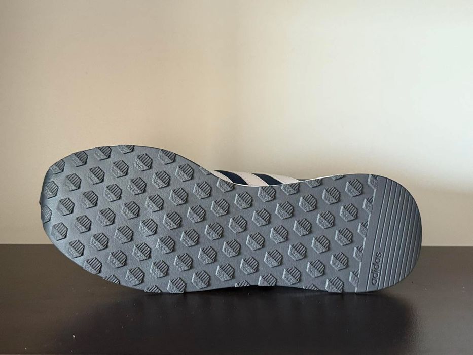 adidas Маратонки RUN 60S 2.0/ 42.5номер 27см Стелка  Нови с Кути